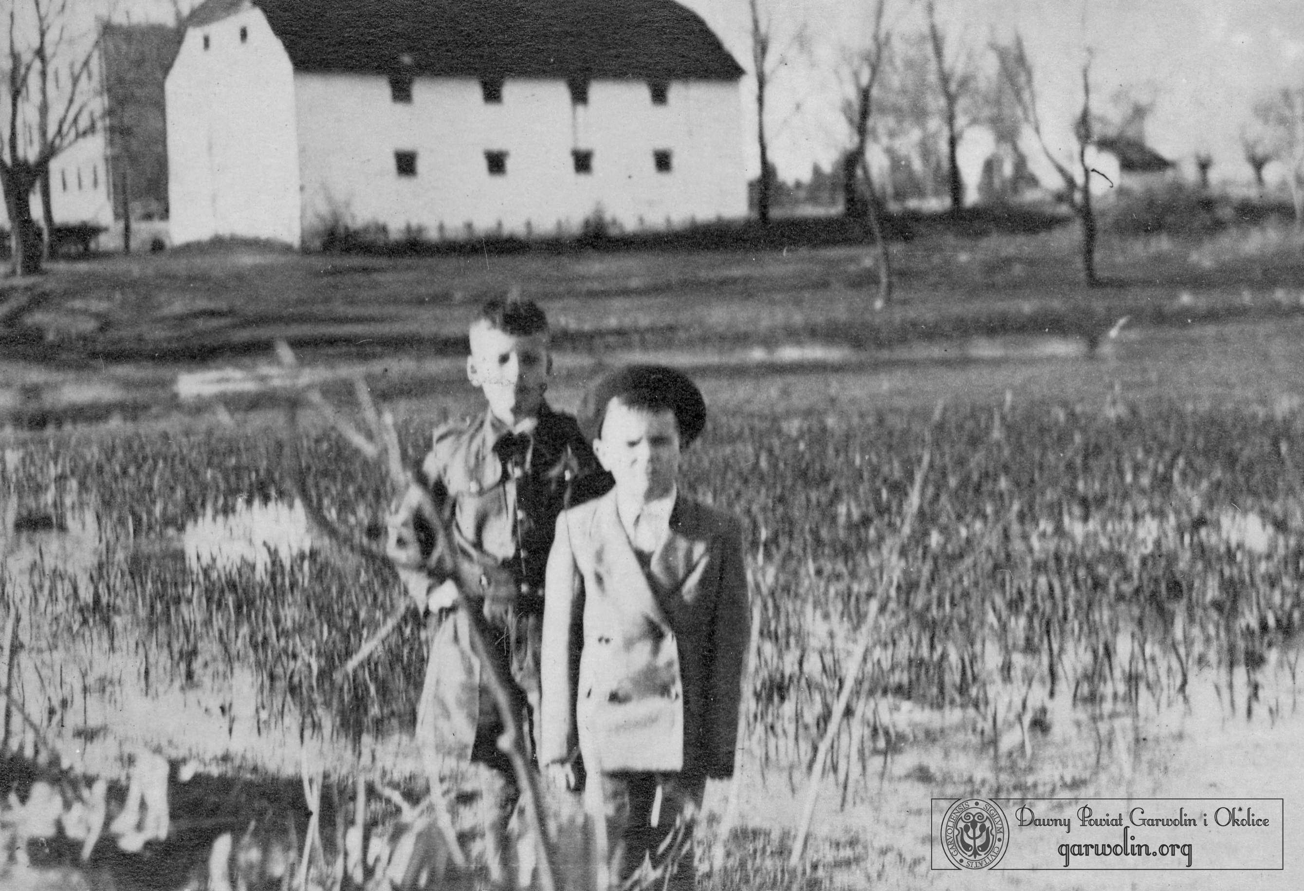 Przy stawach w Sulbinach - 1949 r.