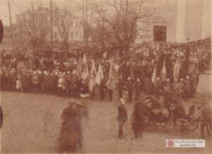 Małaszek-Irena-1psk-sztandar-4-maja-1924-prezydent-Wojciechowski-Sztomajer-kościół-plac-kościelny-1-garwolin.org_